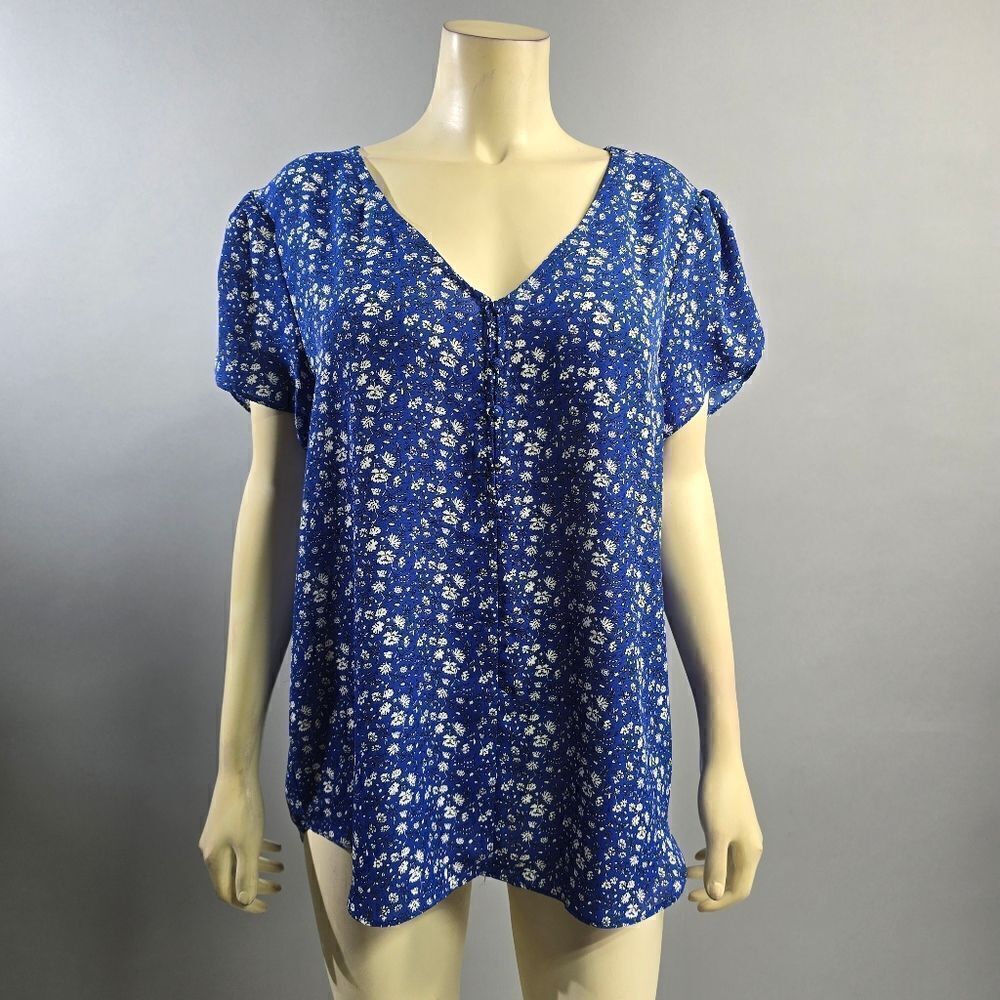 Premise 1x top nwt R2